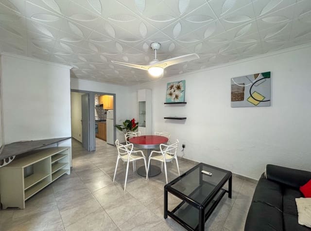 2 slaapkamer Huis te huur in El Moncayo, Guardamar del Segura met zwembad - € 750 (Ref: 9289869)
