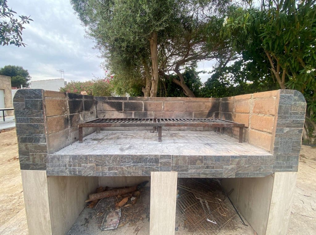 2 slaapkamer Huis te huur in Guardamar del Segura met zwembad - € 750 (Ref: 9289869)