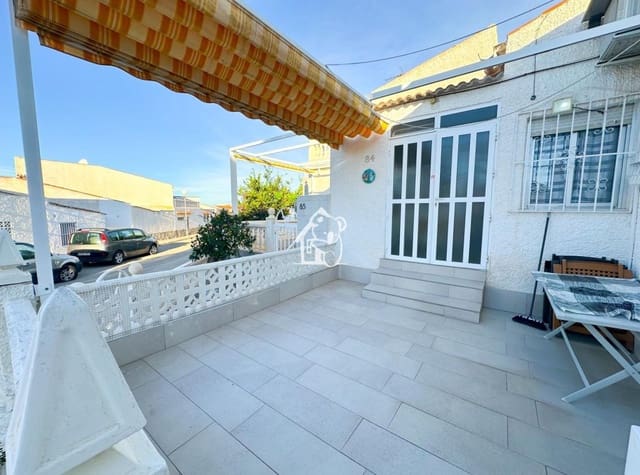 2 slaapkamer Huis te huur in El Moncayo, Guardamar del Segura met zwembad - € 750 (Ref: 9289869)