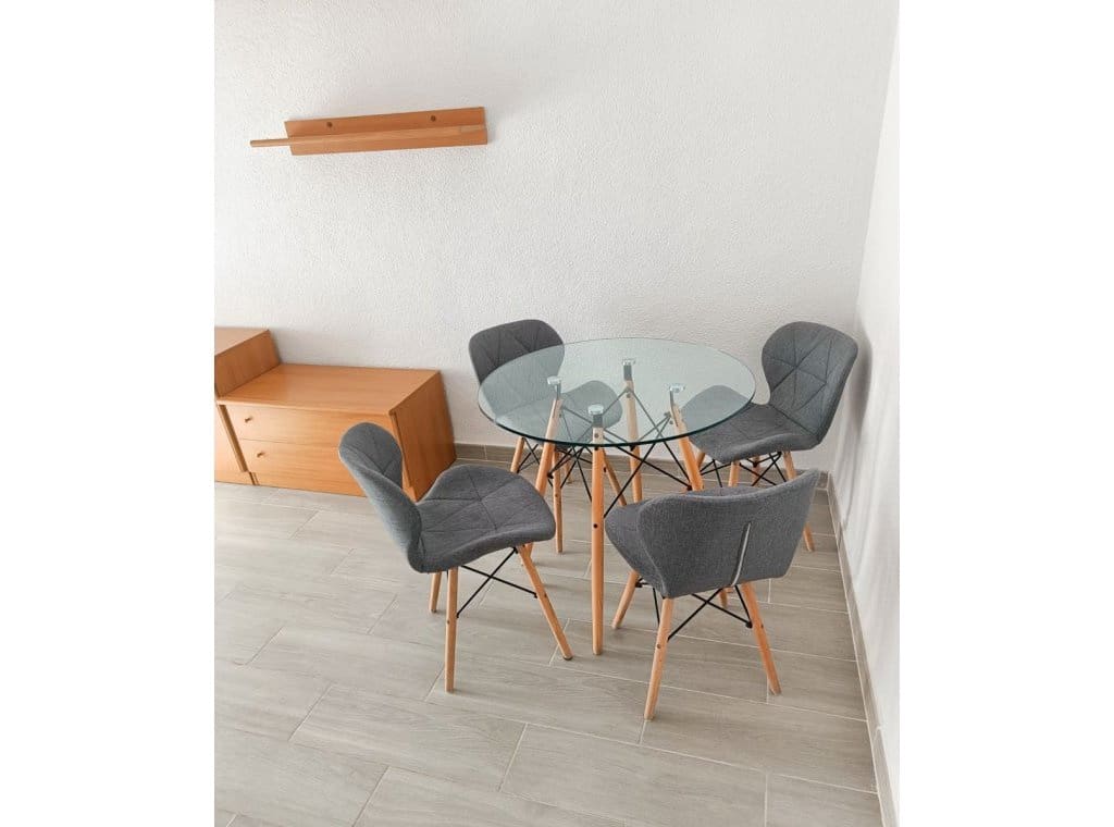 2 soveværelse Lejlighed til leje i Guardamar del Segura - € 750 (Ref: 9308079)