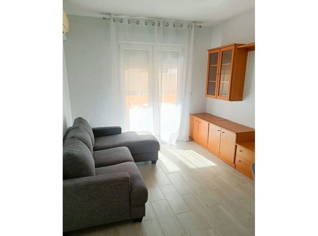 2 sovrum Lägenhet att hyra i Zona Pueblo, Guardamar del Segura - 750 € (Ref: 9308079)