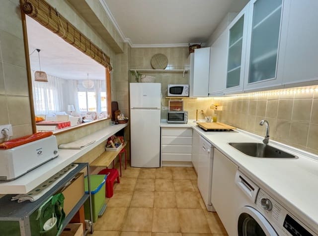 3 slaapkamer Appartement te huur in Gaspar Perelló, Torrevieja - € 950 (Ref: 9310249)