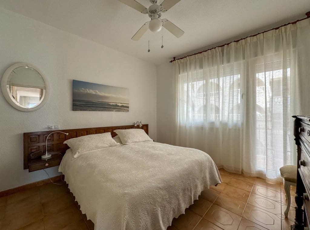 3 camera da letto Appartamento da affittare in La Mata - 950 € (Rif: 9310249)