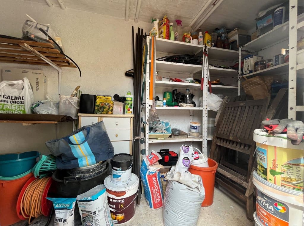 3 slaapkamer Villa te koop in Torrevieja met zwembad garage - € 365.000 (Ref: 9317019)