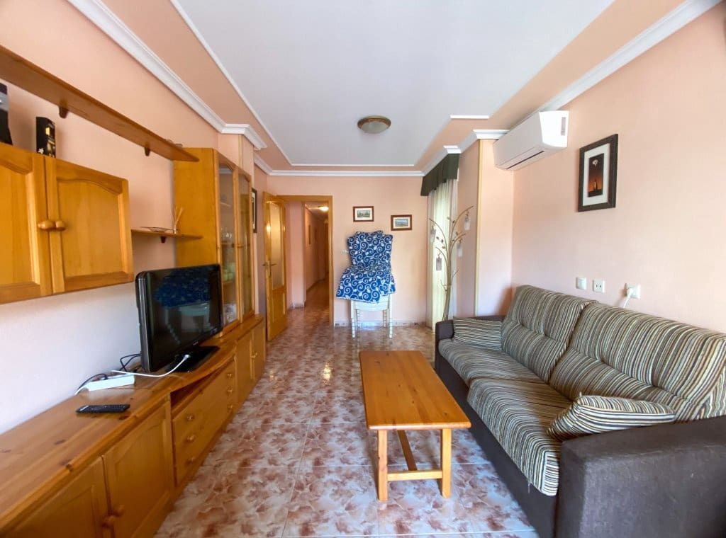 2 sovrum Hus att hyra i Torrevieja med garage - 800 € (Ref: 9317023)