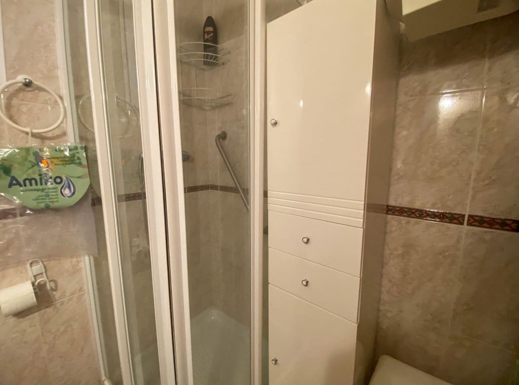 2 sovrum Hus att hyra i Torrevieja med garage - 800 € (Ref: 9317023)