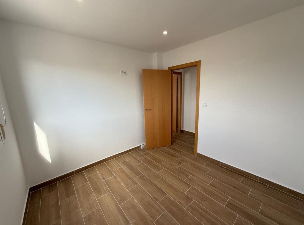 2 Zimmer Penthouse zu vermieten in Orihuela Costa mit Pool Garage - 900 € (Ref: 9320007)