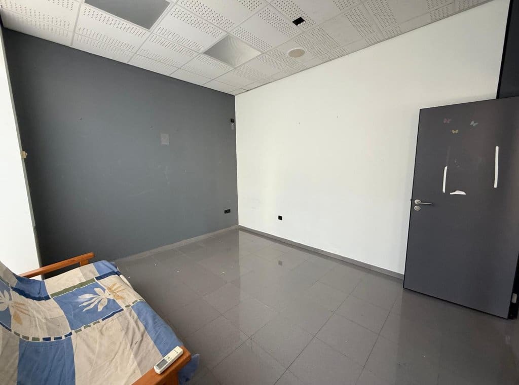 1 bedroom Commercial for rent in Pilar de la Horadada - € 1,000 (Ref: 9320009)