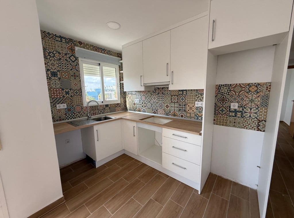 2 slaapkamer Penthouse te koop in Orihuela Costa met zwembad garage - € 195.000 (Ref: 9325783)