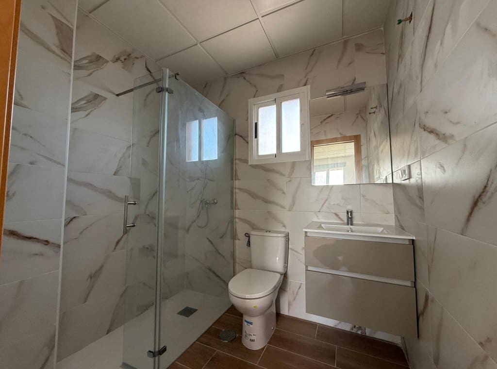 2 slaapkamer Penthouse te koop in Orihuela Costa met zwembad garage - € 195.000 (Ref: 9325783)