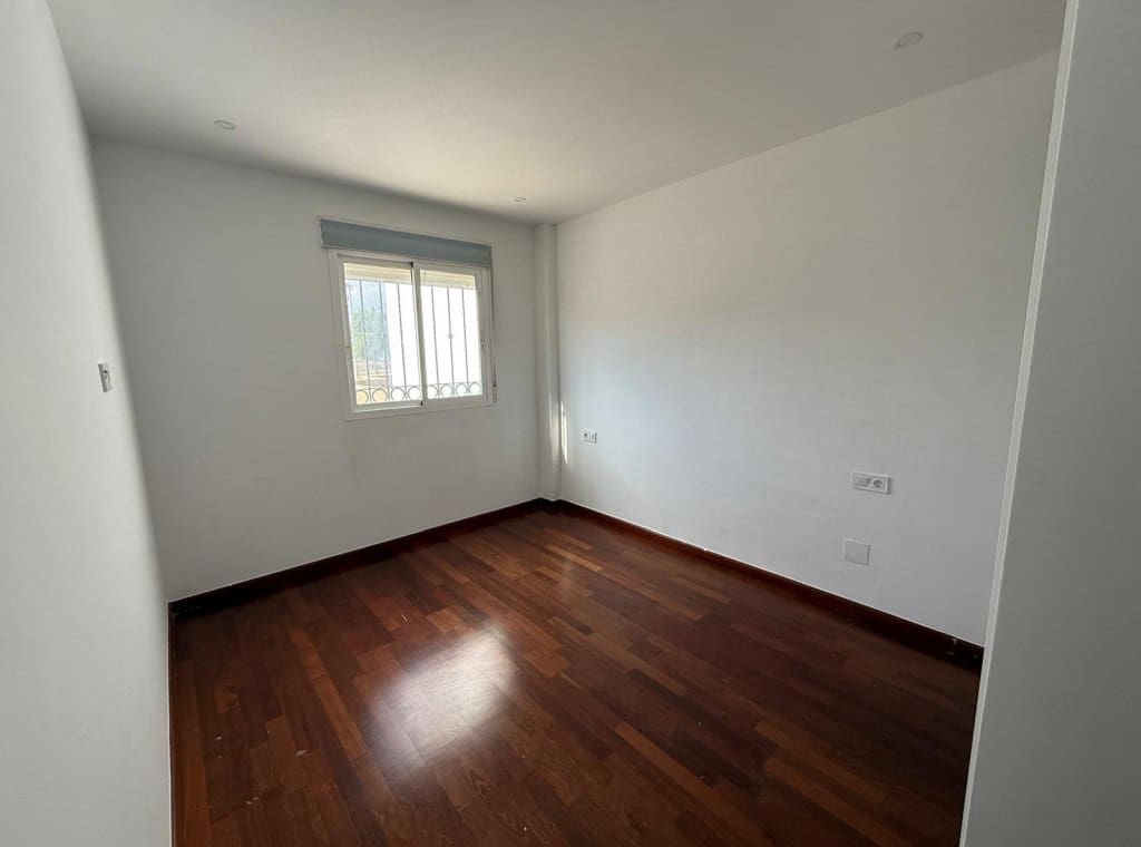 2 slaapkamer Appartement te koop in Orihuela Costa met zwembad garage - € 195.000 (Ref: 9325785)