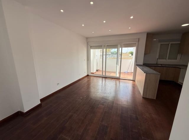 2 bedroom Apartment for sale in Punta Prima, Orihuela with pool garage - € 195,000 (Ref: 9325785)