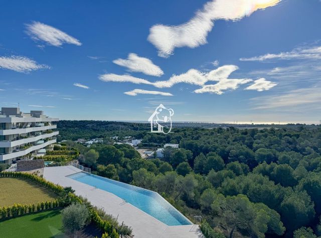 3 soveværelse Penthouse til leje i Las Colinas Golf, Orihuela med swimmingpool garage - € 3.750 (Ref: 9329941)