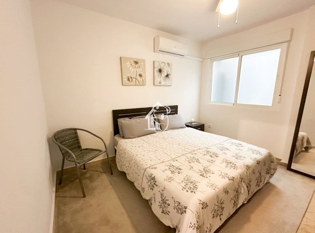 3 sovrum Lägenhet att hyra i Torrevieja - 1 300 € (Ref: 9329944)