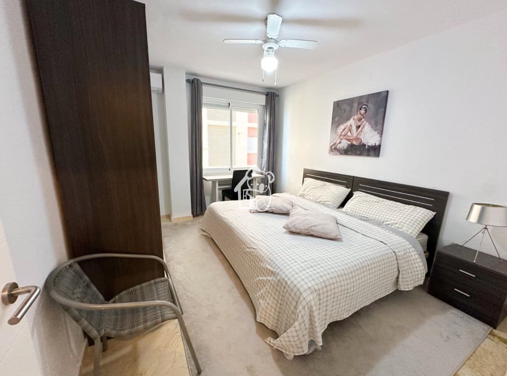 3 sovrum Lägenhet att hyra i Torrevieja - 1 300 € (Ref: 9329944)