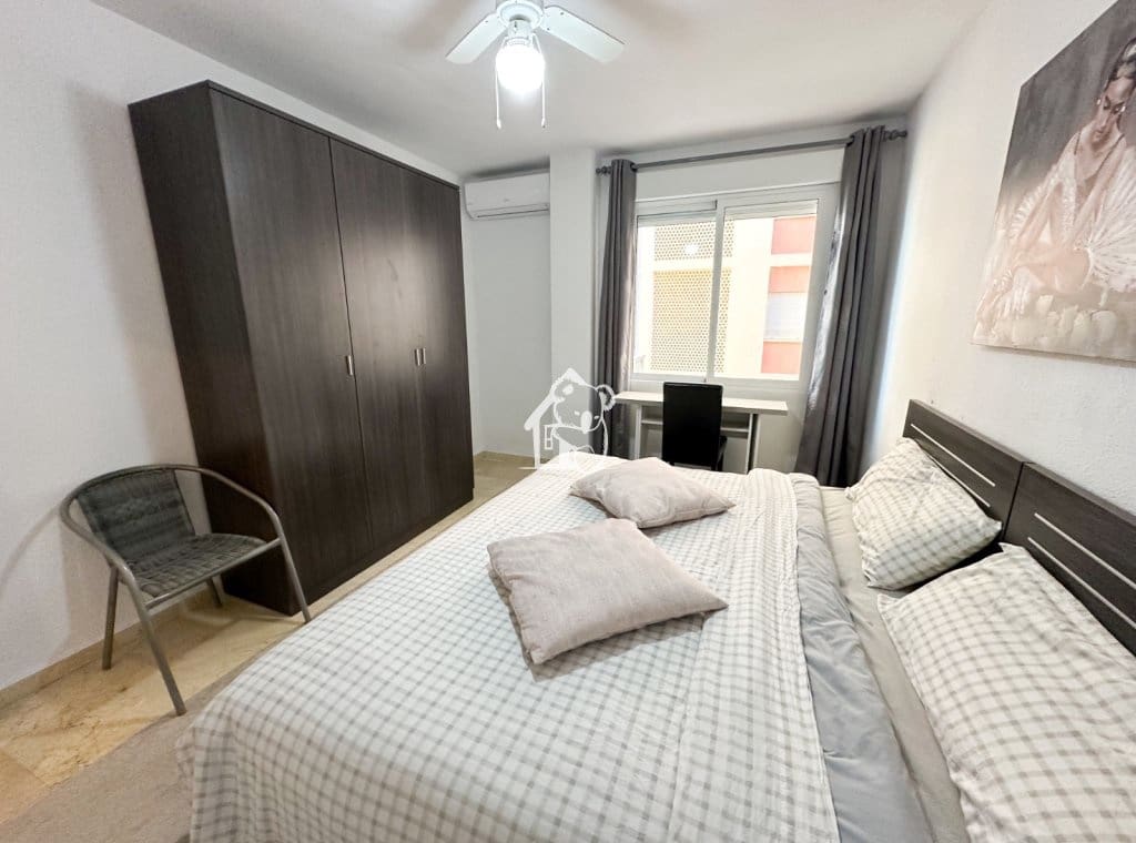 3 sovrum Lägenhet att hyra i Torrevieja - 1 300 € (Ref: 9329944)