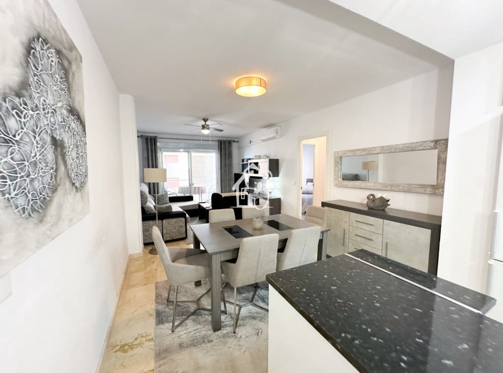 3 sovrum Lägenhet att hyra i Torrevieja - 1 300 € (Ref: 9329944)