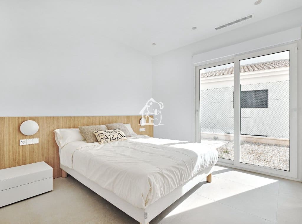 3 slaapkamer Villa te koop in Los Montesinos met zwembad - € 439.000 (Ref: 9355335)