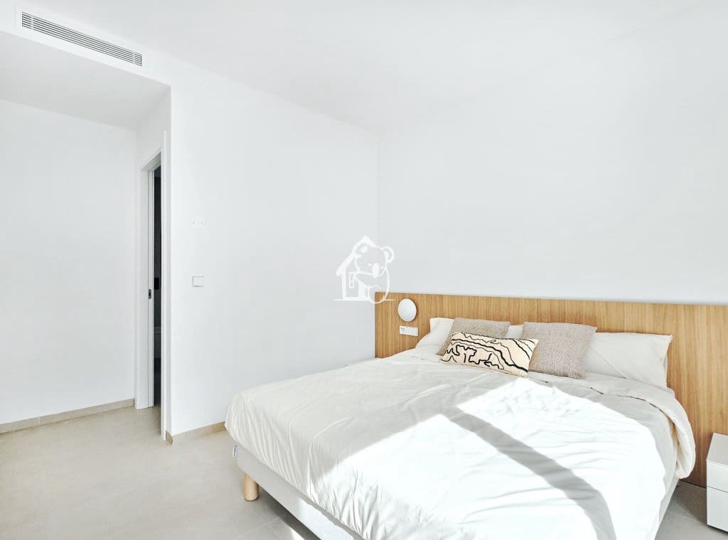 3 slaapkamer Villa te koop in Los Montesinos met zwembad - € 439.000 (Ref: 9355335)