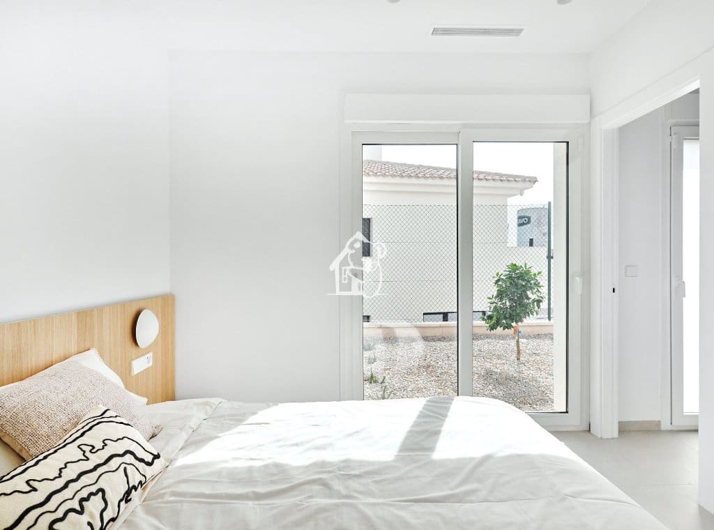 3 slaapkamer Villa te koop in Los Montesinos met zwembad - € 439.000 (Ref: 9355335)