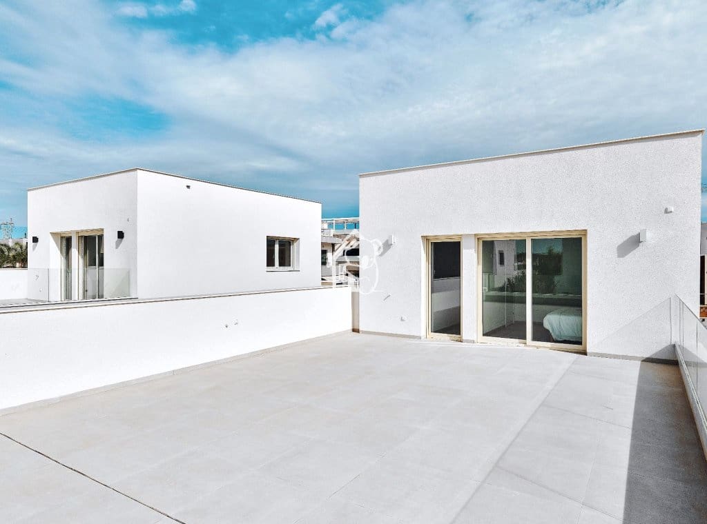 3 slaapkamer Villa te koop in Los Montesinos met zwembad - € 439.000 (Ref: 9355335)