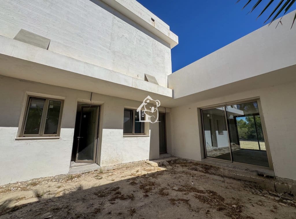 5 bedroom Villa for sale in Dehesa de Campoamor with pool - € 2,950,000 (Ref: 9357003)