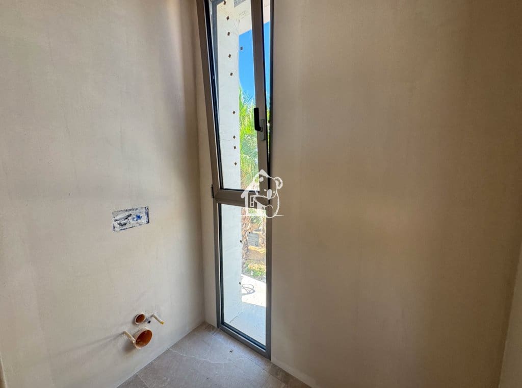 5 bedroom Villa for sale in Dehesa de Campoamor with pool - € 2,950,000 (Ref: 9357003)