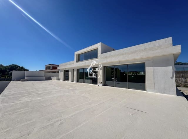 5 bedroom Villa for sale in Dehesa de Campoamor, Orihuela with pool - € 2,950,000 (Ref: 9357003)