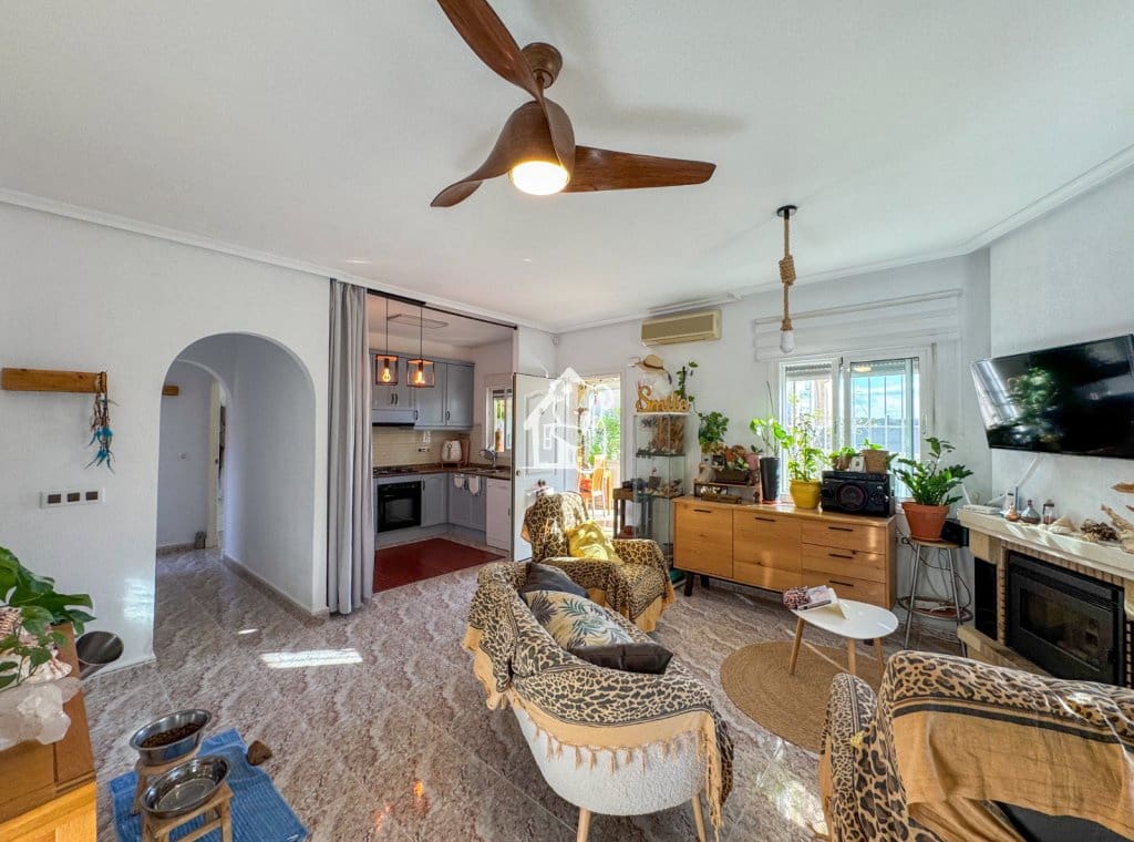 Maison de Ville de 3 chambres à louer à Ciudad Quesada - 1 200 € (Ref: 9357949)