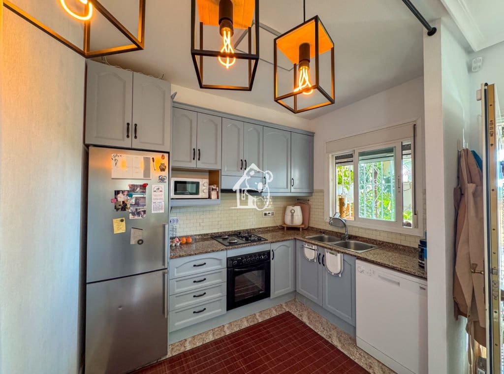 Maison de Ville de 3 chambres à louer à Ciudad Quesada - 1 200 € (Ref: 9357949)