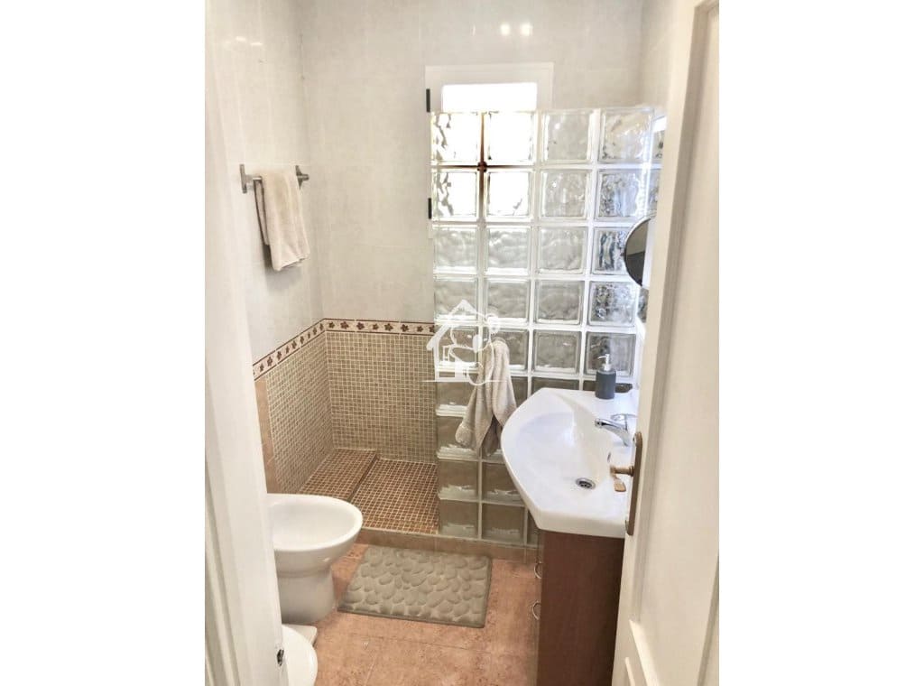 3 slaapkamer Villa te huur in Los Altos - € 1.100 (Ref: 9361010)