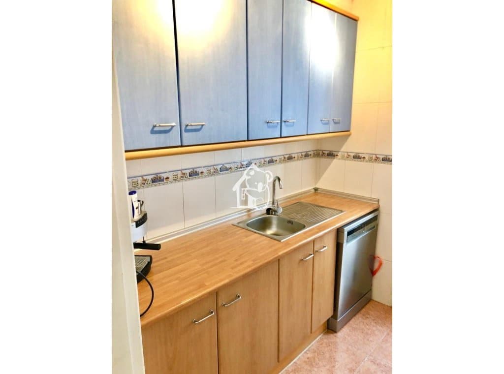 3 slaapkamer Villa te huur in Los Altos - € 1.100 (Ref: 9361010)