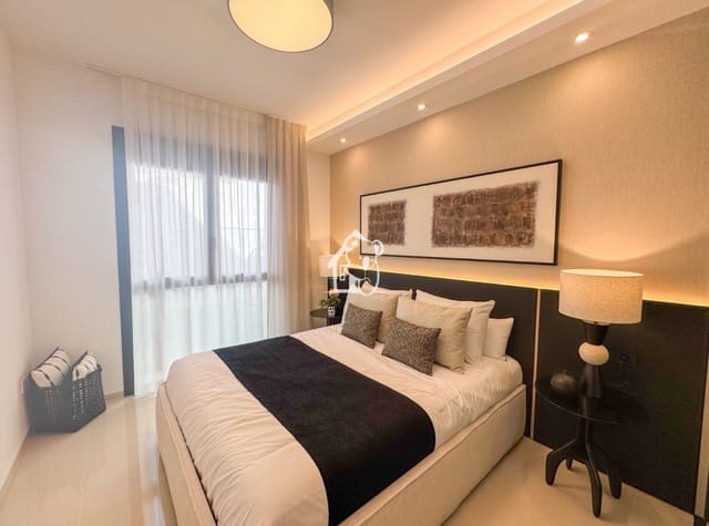 3 bedroom Townhouse for sale in Ciudad Quesada, Rojales with pool - € 869,000 (Ref: 9374676)