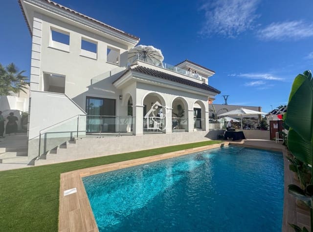 3 bedroom Townhouse for sale in Ciudad Quesada, Rojales with pool - € 869,000 (Ref: 9374676)