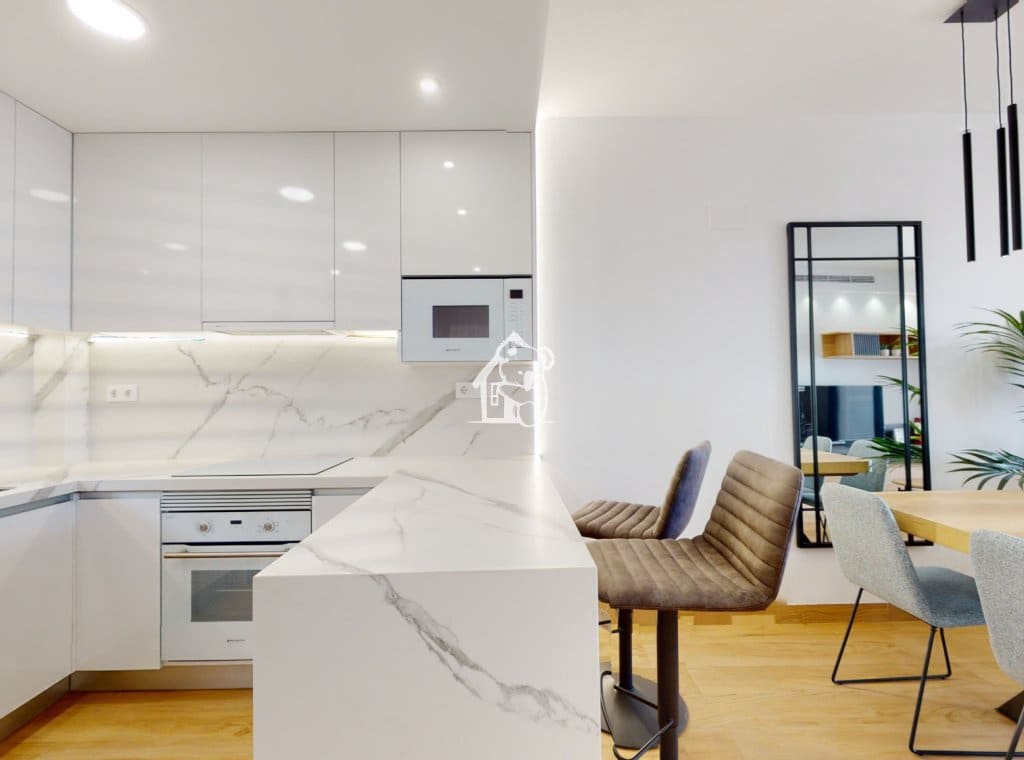 2 soveværelse Bungalow til salg i Torrevieja med swimmingpool - € 269.900 (Ref: 9374677)