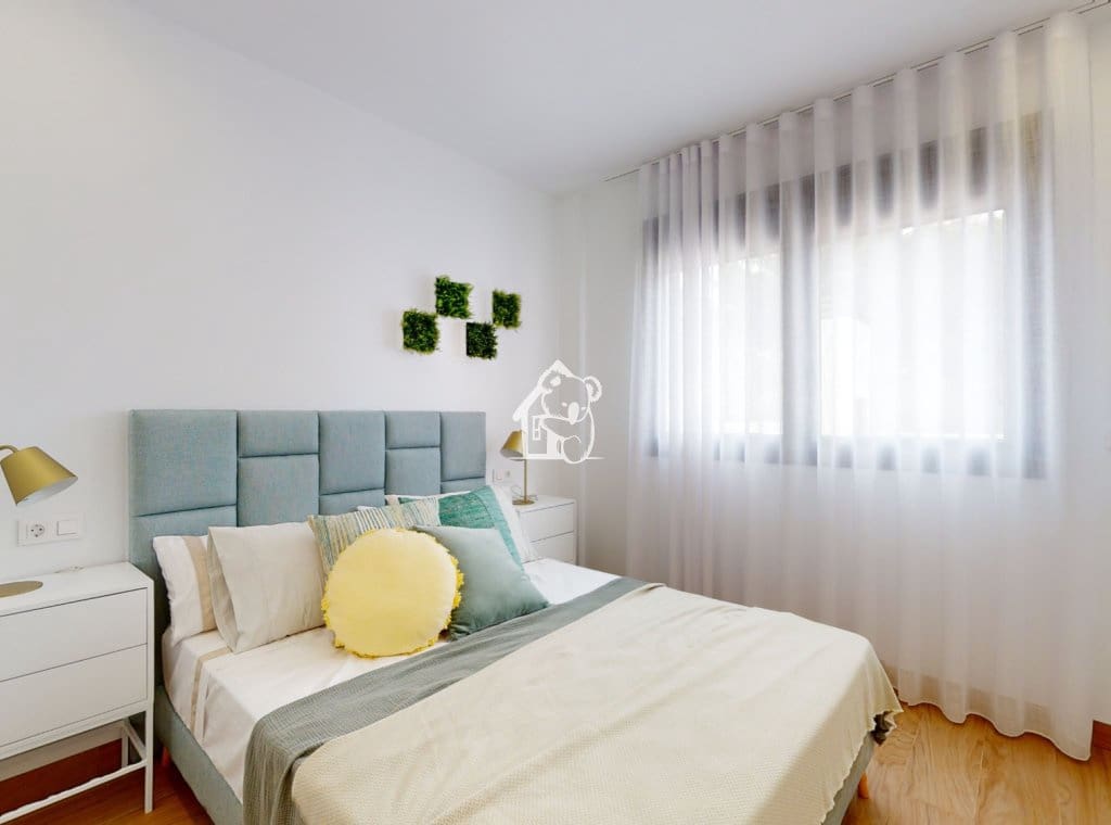 2 soveværelse Bungalow til salg i Torrevieja med swimmingpool - € 269.900 (Ref: 9374677)