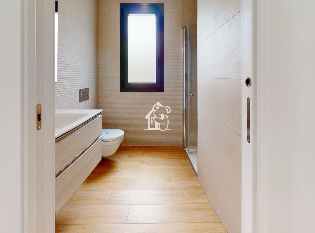 2 soveværelse Bungalow til salg i Torrevieja med swimmingpool - € 269.900 (Ref: 9374677)