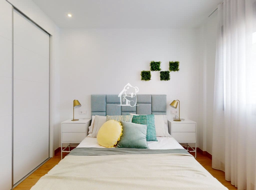 2 soveværelse Bungalow til salg i Torrevieja med swimmingpool - € 269.900 (Ref: 9374677)