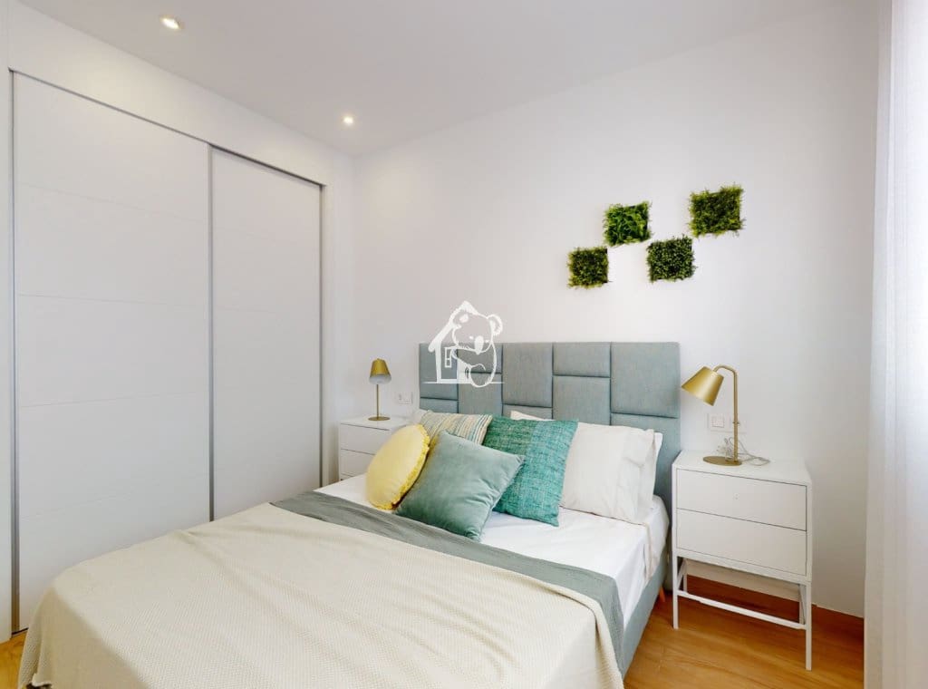 2 soveværelse Bungalow til salg i Torrevieja med swimmingpool - € 269.900 (Ref: 9374677)