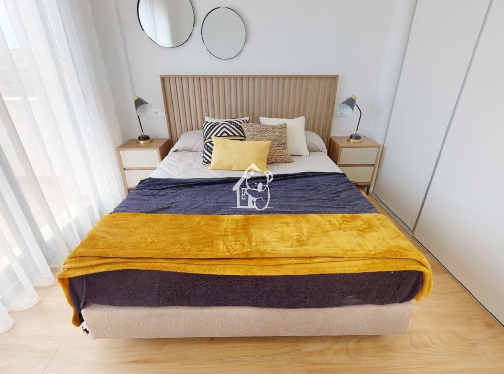 2 soveværelse Bungalow til salg i Torrevieja med swimmingpool - € 269.900 (Ref: 9374677)