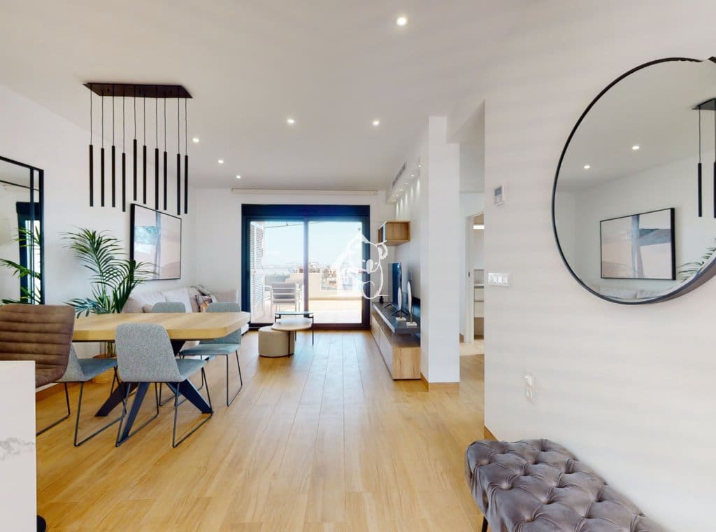 2 soveværelse Bungalow til salg i Torrevieja med swimmingpool - € 269.900 (Ref: 9374677)