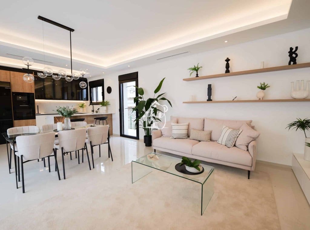 Chalet de 3 habitaciones en Ciudad Quesada en venta con piscina - 813.500 € (Ref: 9374678)