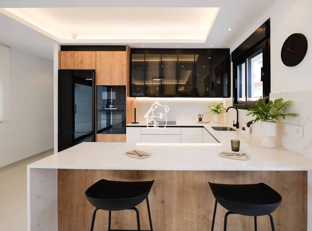 Chalet de 3 habitaciones en Ciudad Quesada en venta con piscina - 813.500 € (Ref: 9374678)