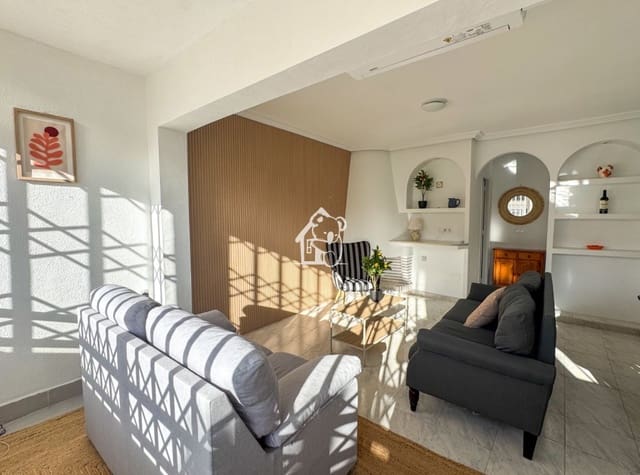 3 camera da letto Villa da affittare in Los Frutales, Torrevieja con piscina - 1.000 € (Rif: 9374681)