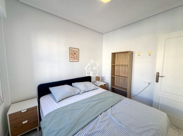 3 camera da letto Villa da affittare in Los Frutales, Torrevieja con piscina - 1.000 € (Rif: 9374681)