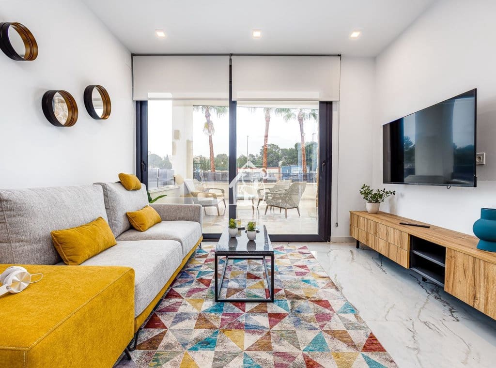 2 soveværelse Lejlighed til salg i Orihuela Costa med swimmingpool - € 272.000 (Ref: 9374847)