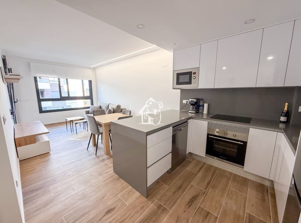 2 soveværelse Lejlighed til leje i Villamartin med swimmingpool garage - € 1.200 (Ref: 9384938)