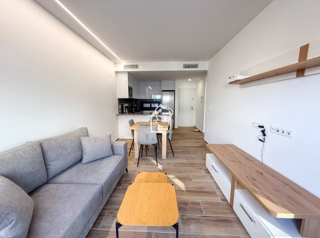 2 soveværelse Lejlighed til leje i Villamartin med swimmingpool garage - € 1.200 (Ref: 9384938)