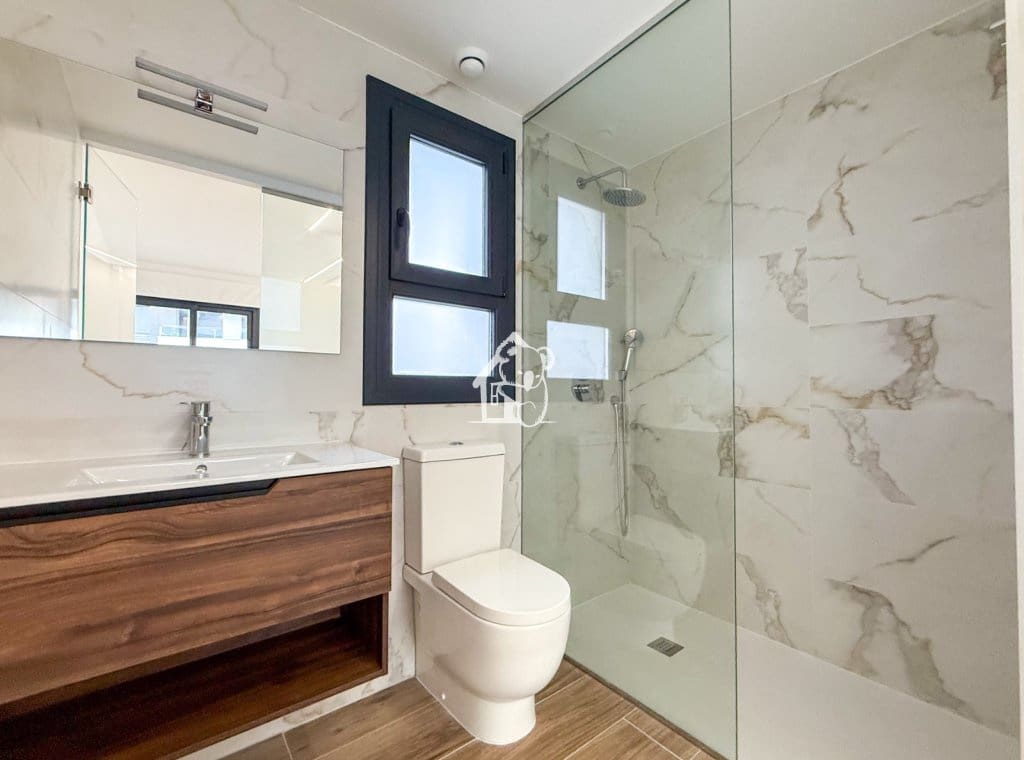 2 soveværelse Lejlighed til leje i Villamartin med swimmingpool garage - € 1.200 (Ref: 9384938)