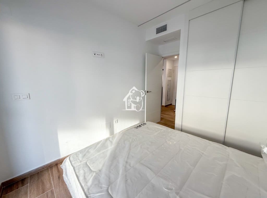 2 soveværelse Lejlighed til leje i Villamartin med swimmingpool garage - € 1.200 (Ref: 9384938)